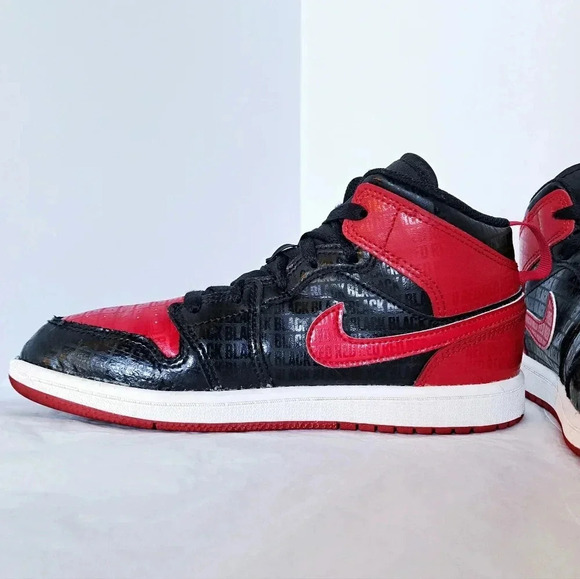 Jordan 1 Mid PS Black Red Bred Size 2.5Y (22cm) - Picture 6 of 8